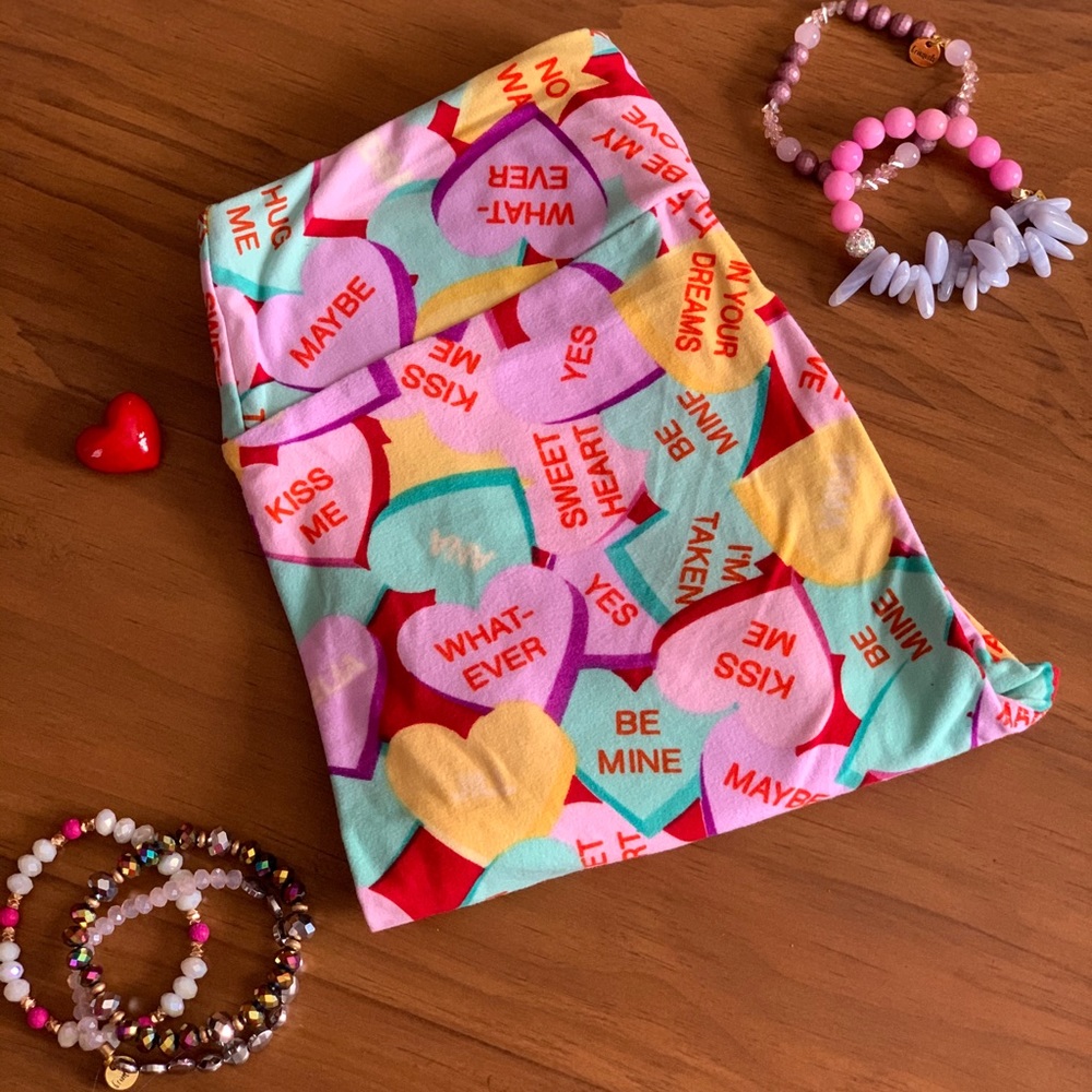 Lularoe Valentines Leggings